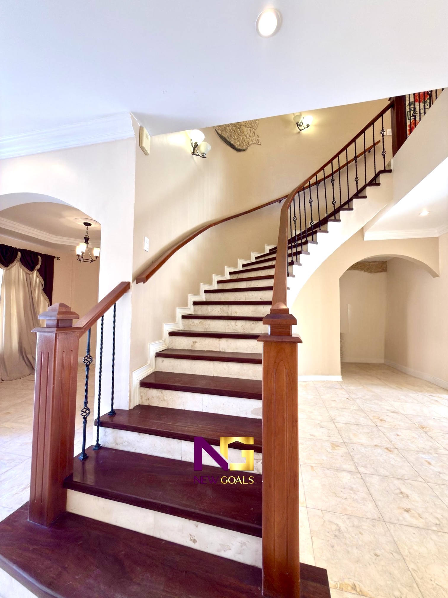 House-for-sale-in-Costa-Azul-Margarita-Island-C-004-7