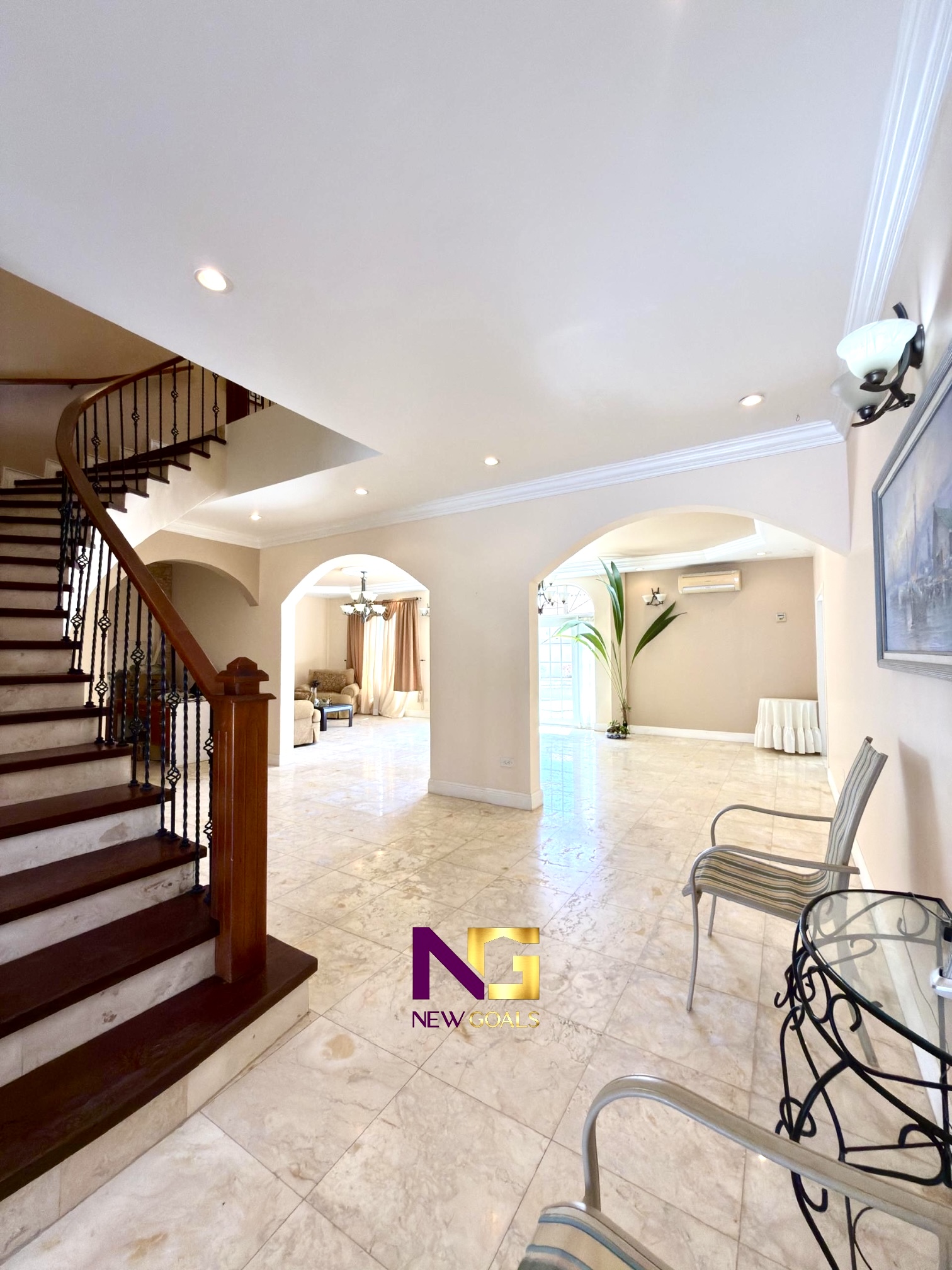 House-for-sale-in-Costa-Azul-Margarita-Island-C-004-8