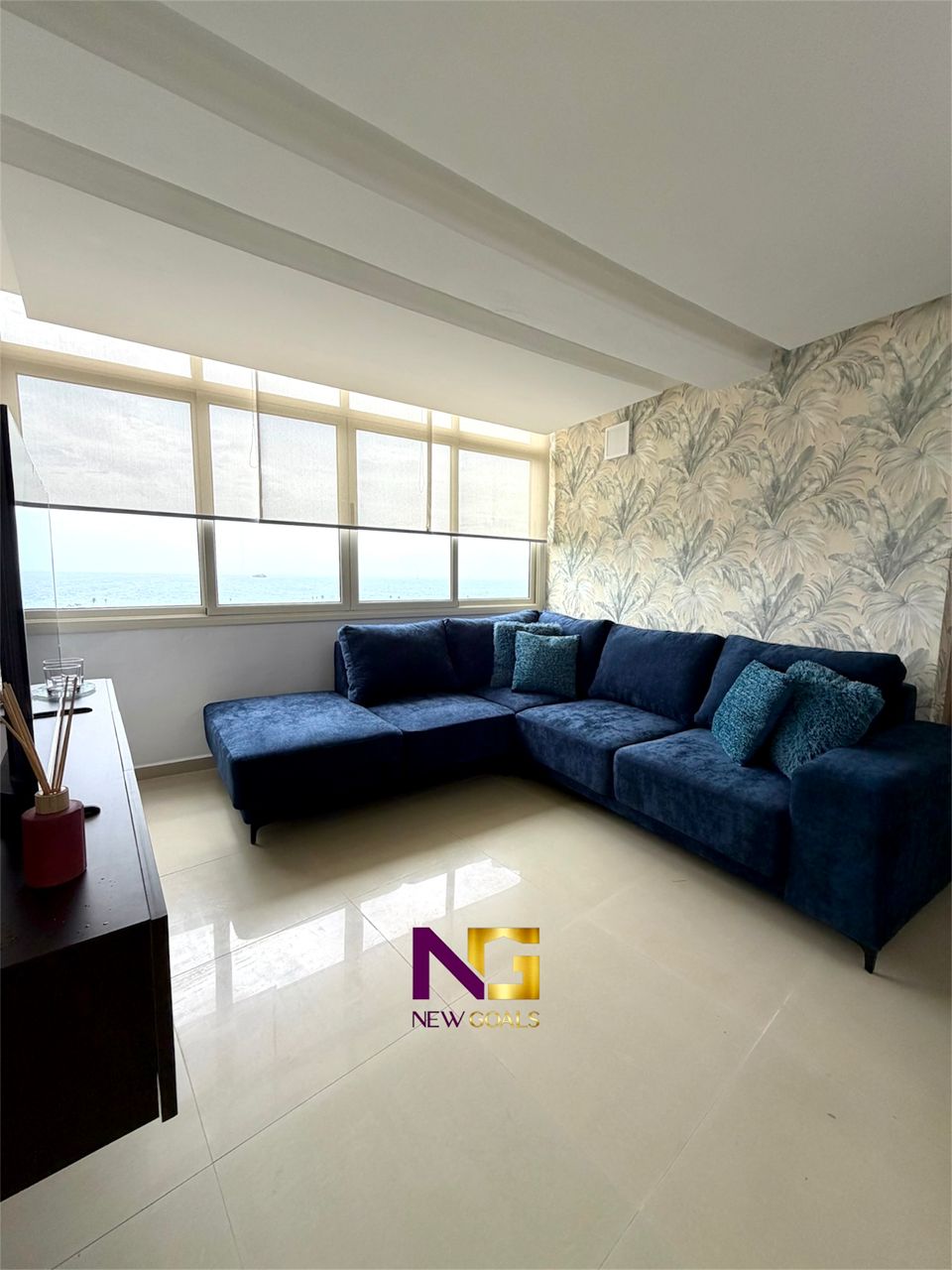 Remodeleted-apartment-at-Ocean-Blue-A-009-7