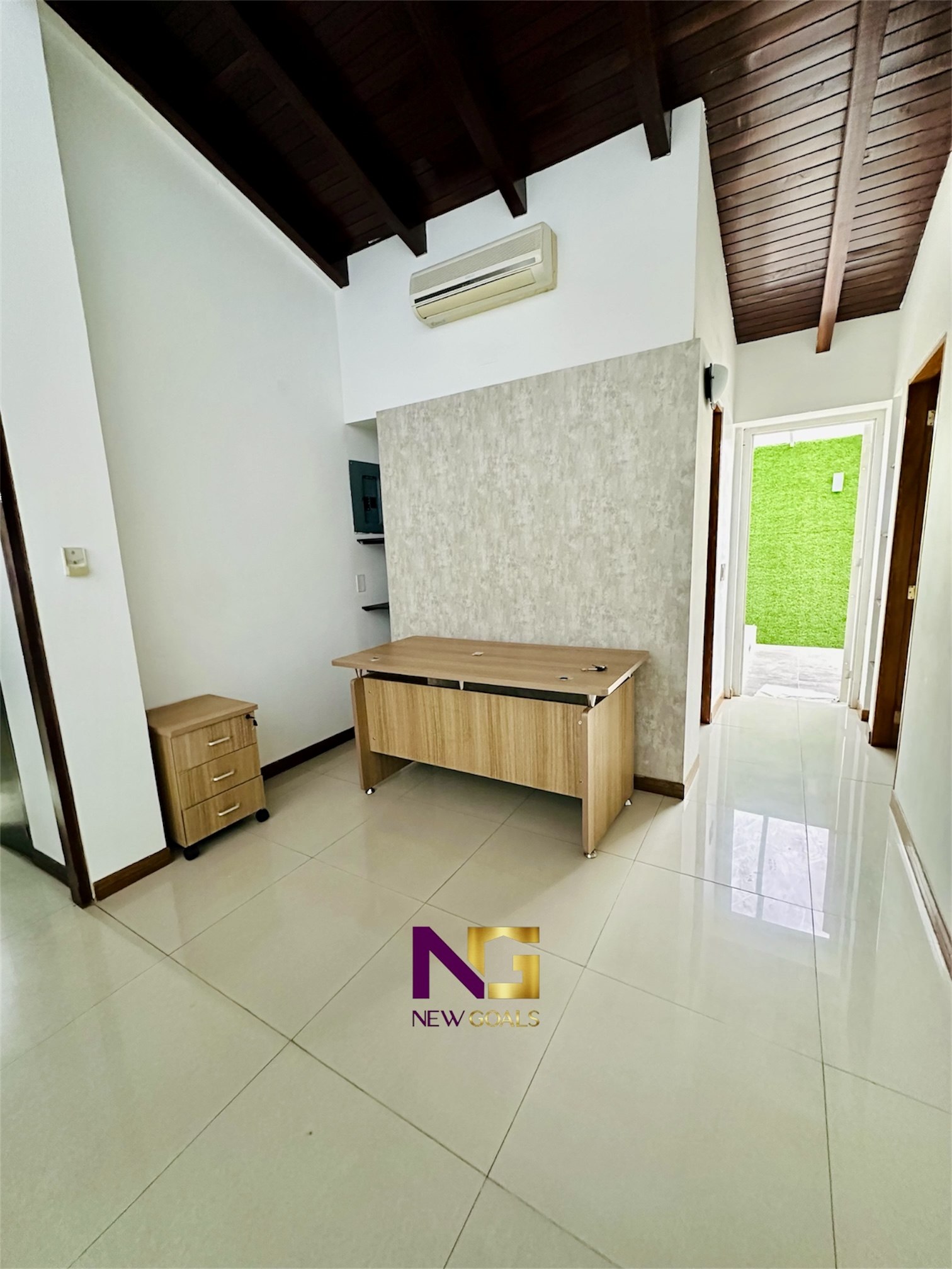 TH-for-rent-–-​​Smolville-Residential-Complex-TH-006-10