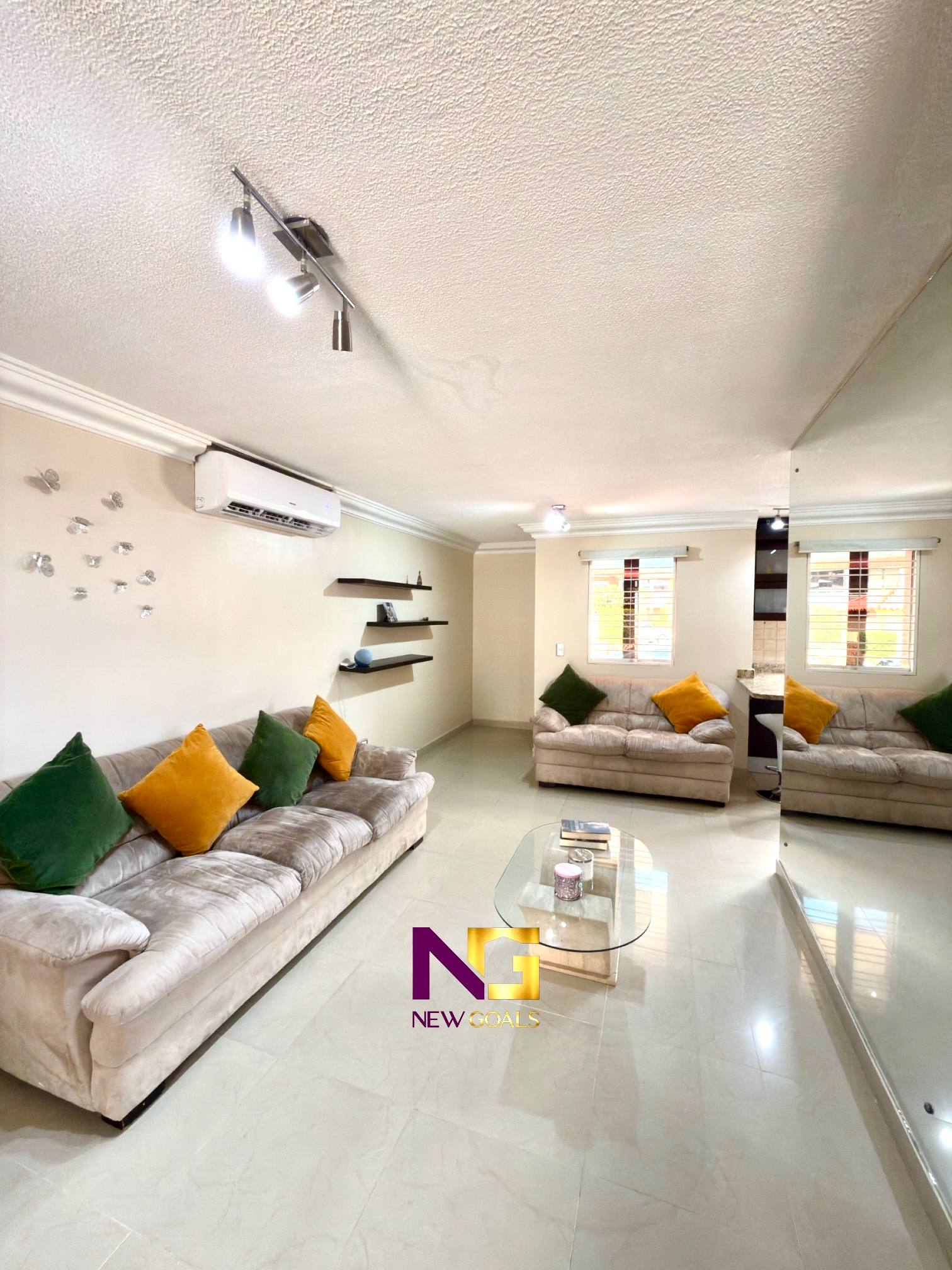 TH-for-sale-in-Terrazas-del-Valle-TH-009-2