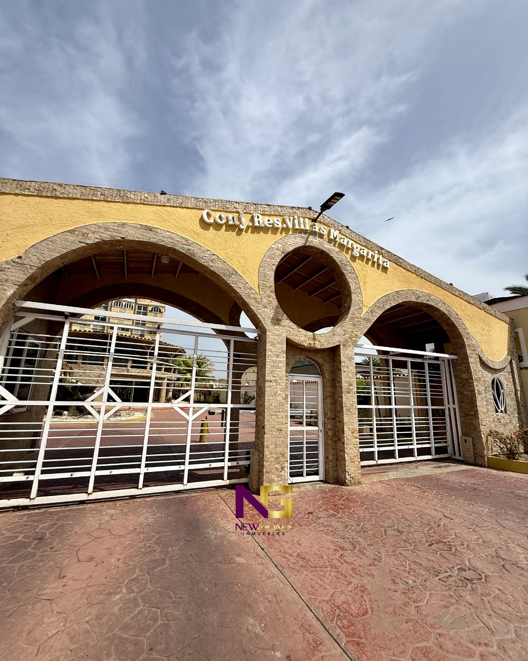 3-bedroom-apt-for-sale-in-Villas-de-Margarita-A-028-17